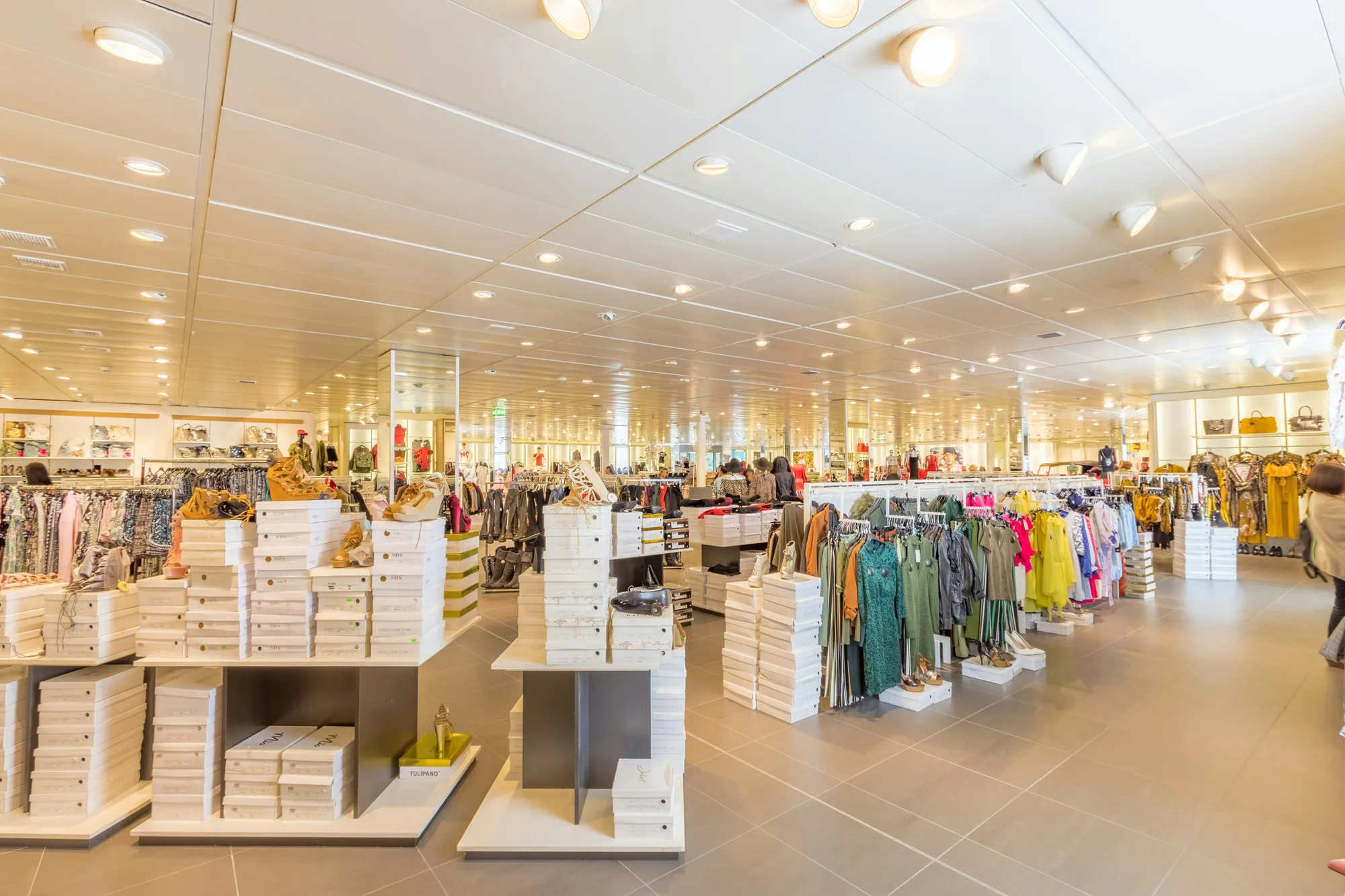 Retail — 109 m²