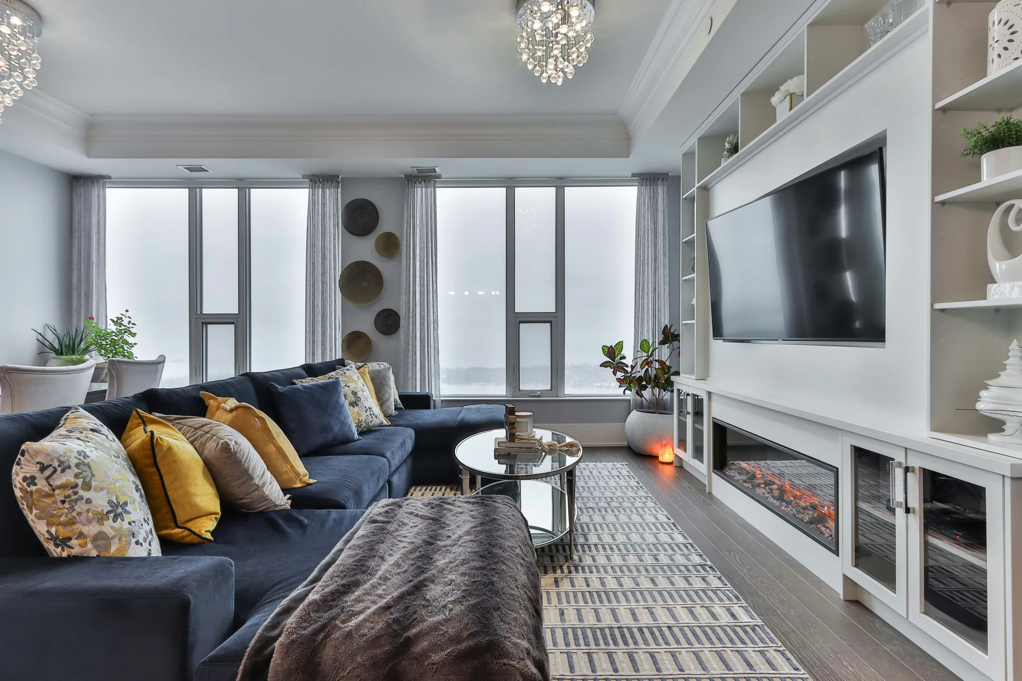 3-bedroom apartment — 162 m²